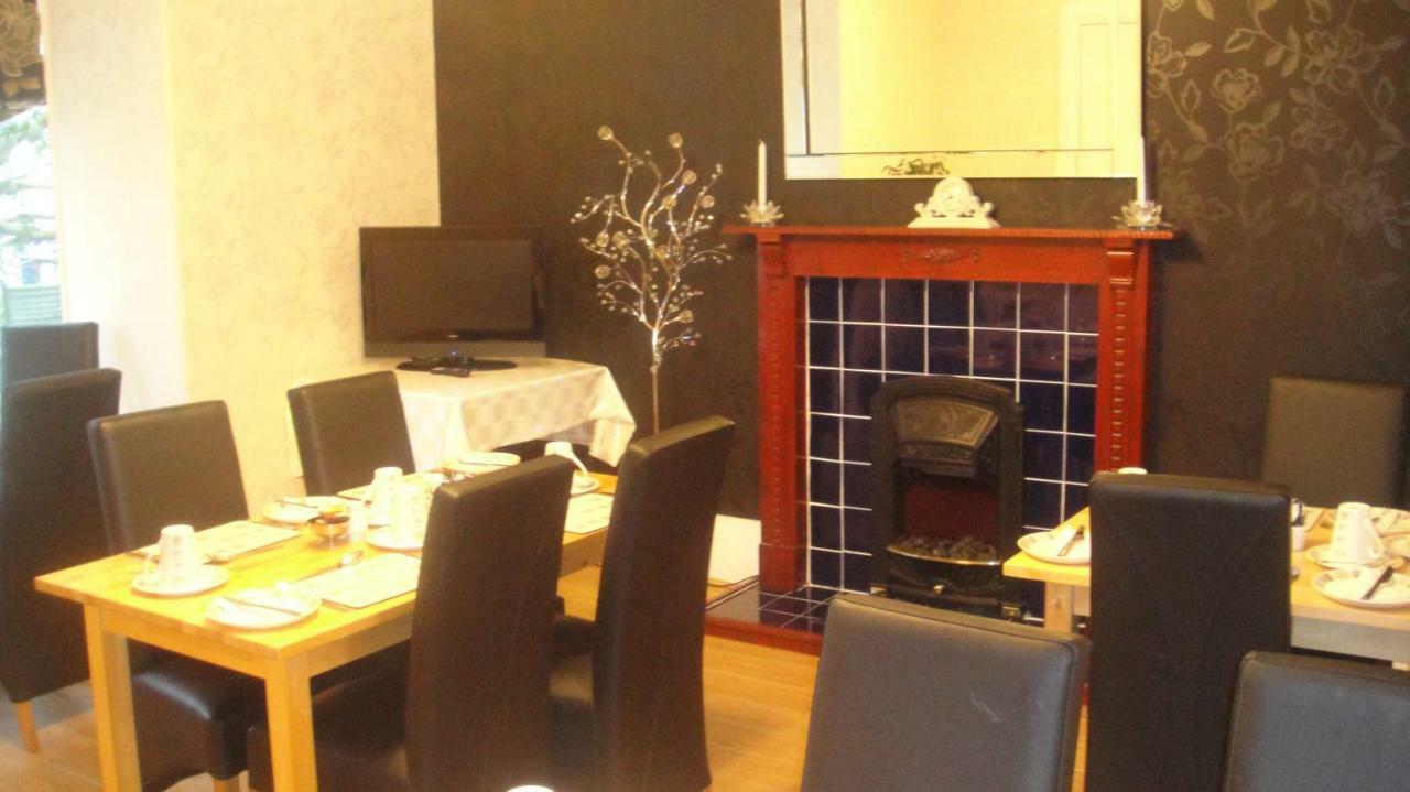 Station View Guest House Dyce Exterior foto